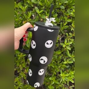 Jack Skellington tumbler with Zero straw charm